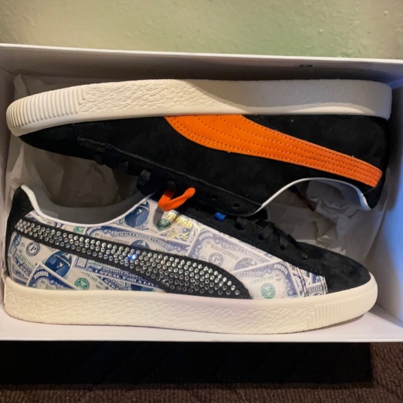 Puma x The Clyde Sneakers - Picture 5 of 14